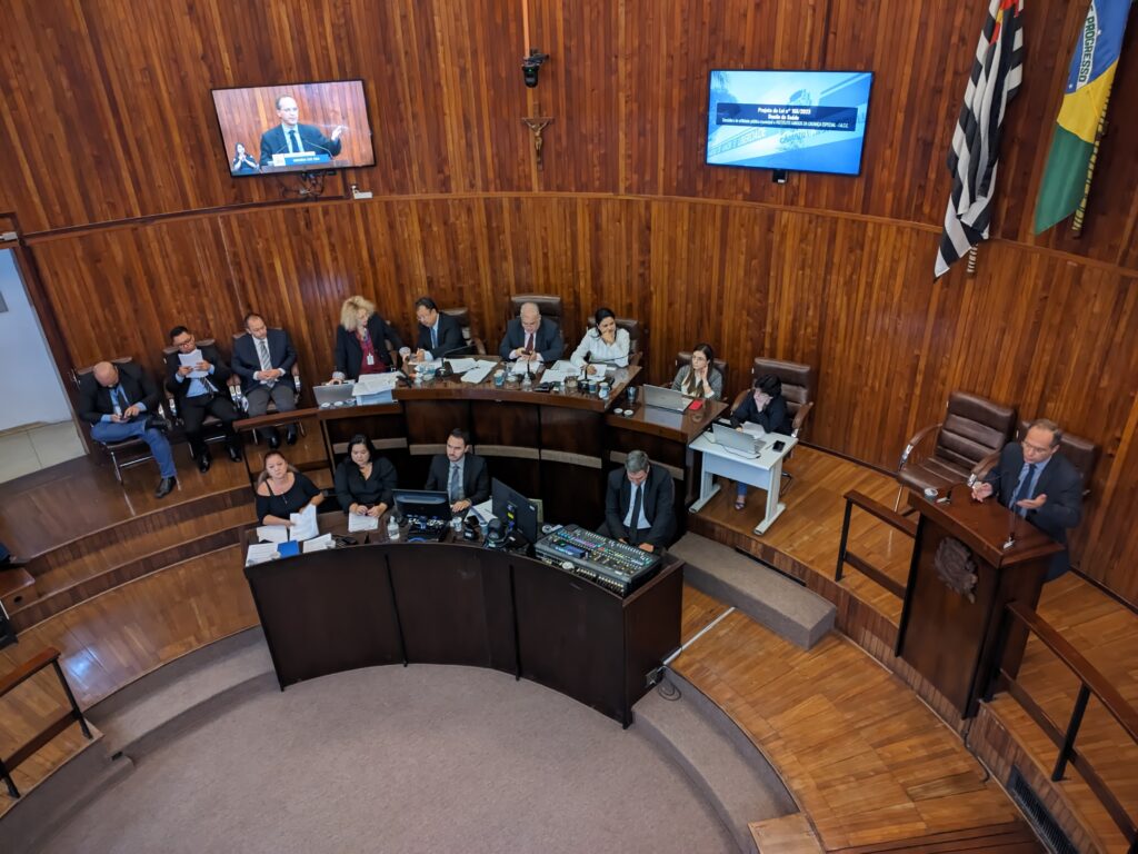 Mesa diretora da Câmara de Marília, durante sessão - Carlos Teixeira/Agora no Interior