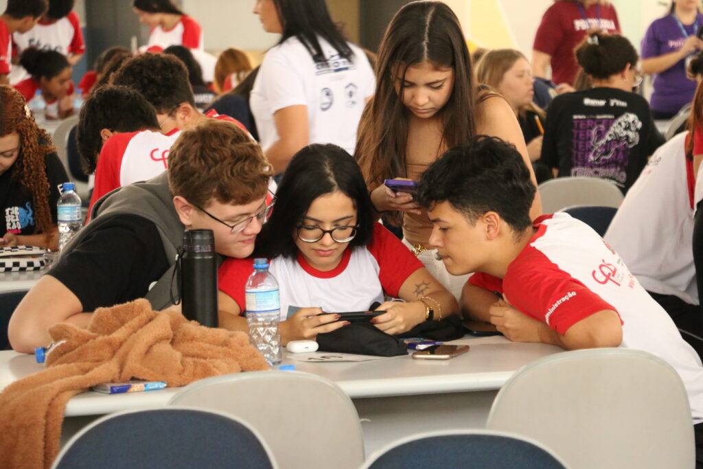 Alunos de três escolas participaram de evento na Unimar - Colab./Ass. de Imprensa