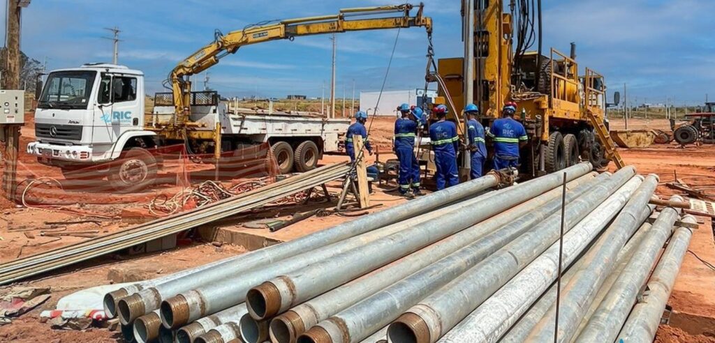 Poço profundo em perfuração em Marília - Colab./Ass. de Imprensa