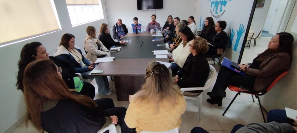 Representantes de segmentos municipais na reunião - Colab./Ass. de Imprensa