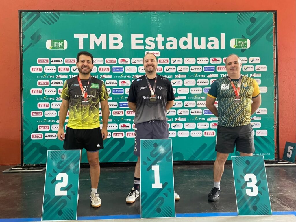 Atletas vencedores do Tênis de Mesa - Colab./Ass. de Imprensa