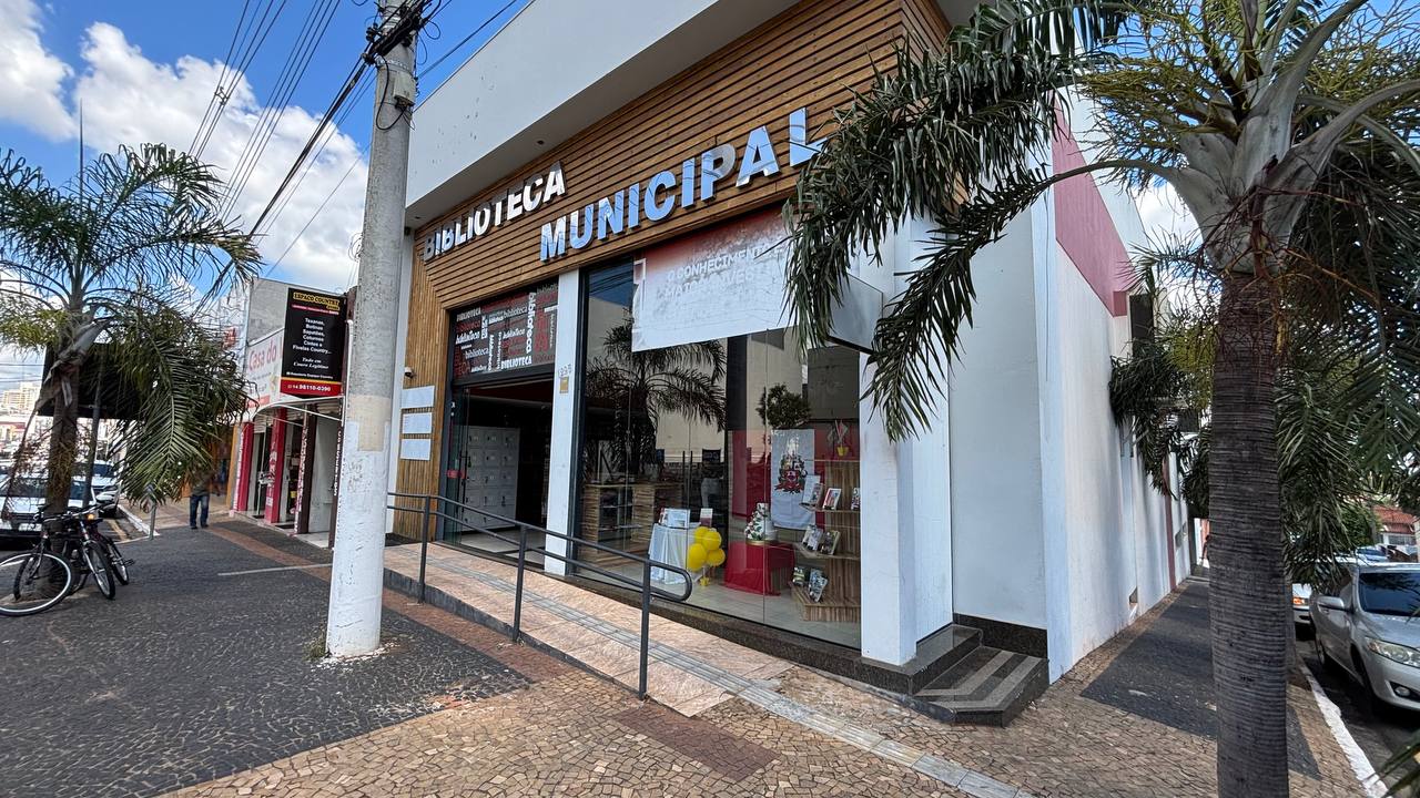 Biblioteca Municipal recebe Janela Literária - Colab./Ass. de Imprensa