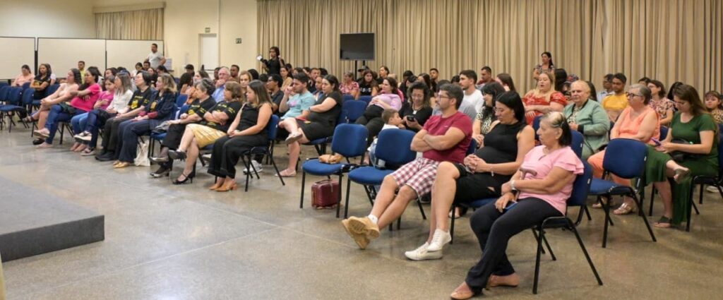 Grande público acompanhou as palestras - Colab./Ass. de Imprensa