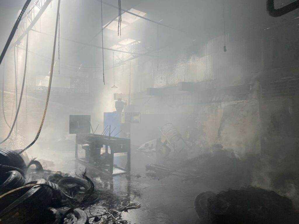 Bombeiros levaram 15h horas para controlar chamas - Foto/Defesa Civil