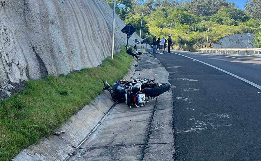 Empresário pode ter perdido o controle da motocicleta - Reprod./Internet