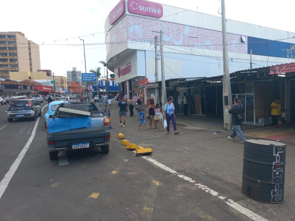 Lojas foram desmontadas e retiradas do local - Foto/Jornal do Povo
