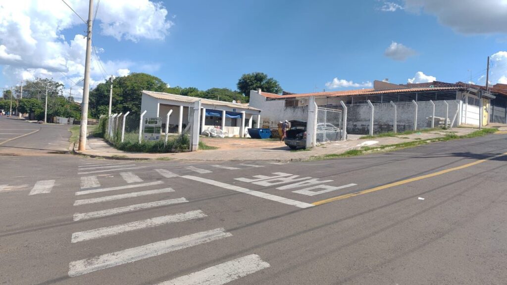 Moradores devem descartar lixo corretamente - Colab./Ass. de Imprensa
