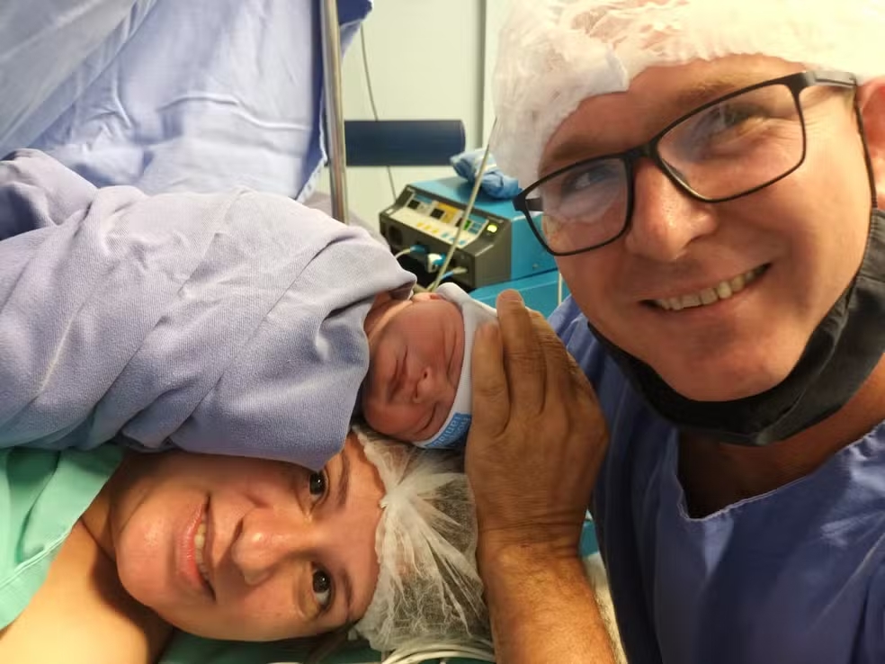 Casal de Parapuã (SP) realizou o sonho de ter o primeiro filho por FIV - Foto/Roberta de Castro/Arquivo pessoal