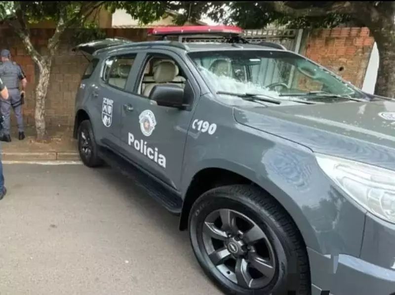 Baep captura homem procurado por tráfico de drogas em bairro de Araçatuba