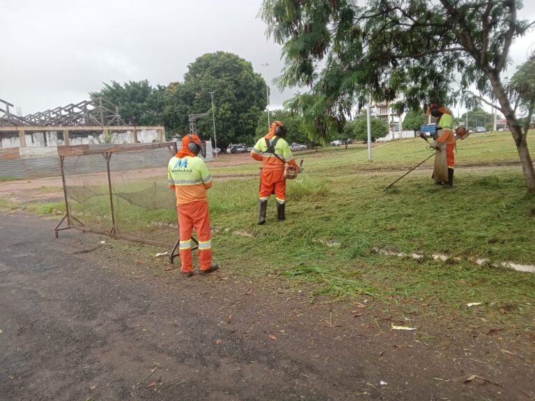 Limpeza urbana é frente essencial no combate ao Aedes aegypti em Araçatuba
