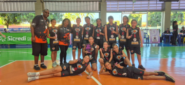 O brilho do basquete feminino: Projeto Basquete Oriente é vice em Paraguaçu Paulista