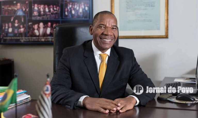 A vida e o legado: biografia de josé vicente, reitor da universidade zumbi dos palmares, é lançada