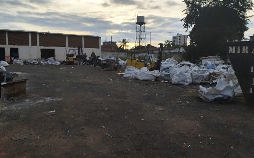 Operação em Birigui lacra empresa de recicláveis com série de irregularidades