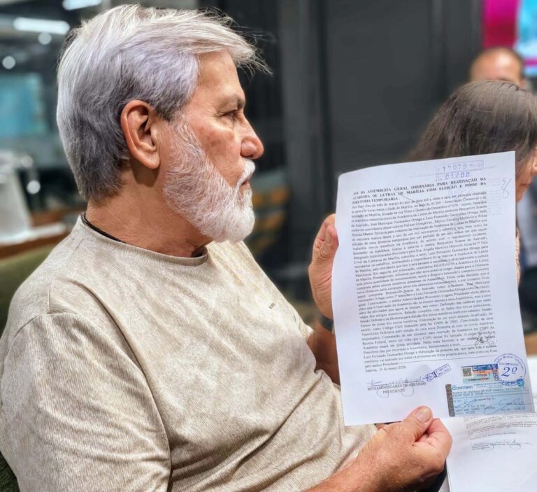 Academia de Letras de Marília elege fundador para presidência em retomada histórica