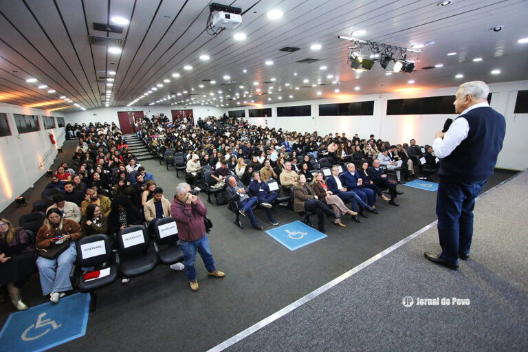 Unimar encerra semana jurídica com debate sobre o combate ao crime organizado
