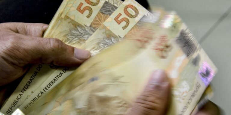 Programa do governo federal busca renegociação de dívidas e recuperação de crédito