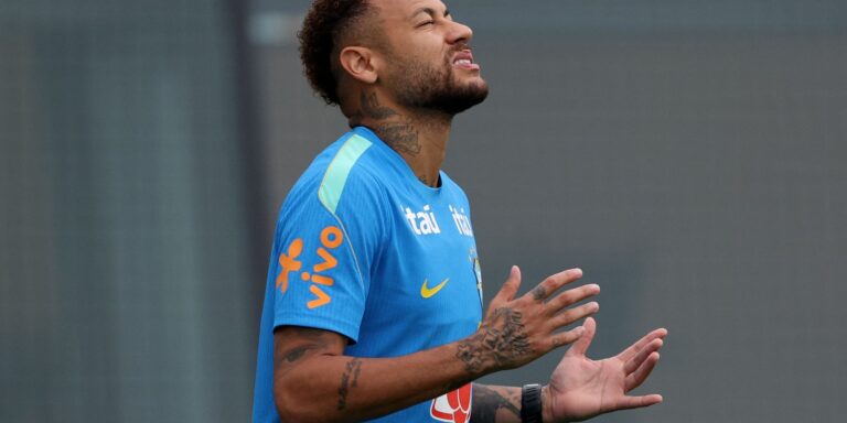 Neymar intensifica treinos e se aproxima de estreia na Copa do Mundo
