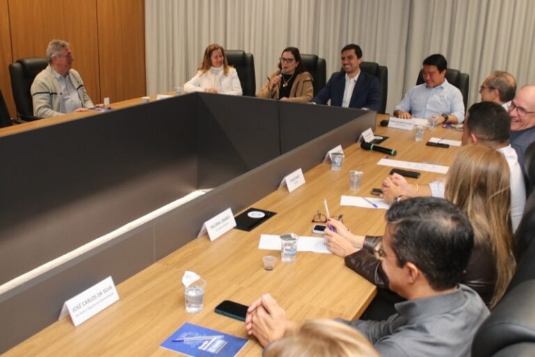 Marília: gestão municipal reforça planejamento estratégico em reunião de secretariado