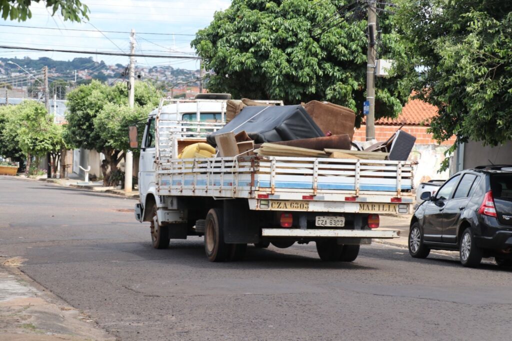 Operação Cata-Treco de Marília amplia alcance em bairros da zona norte