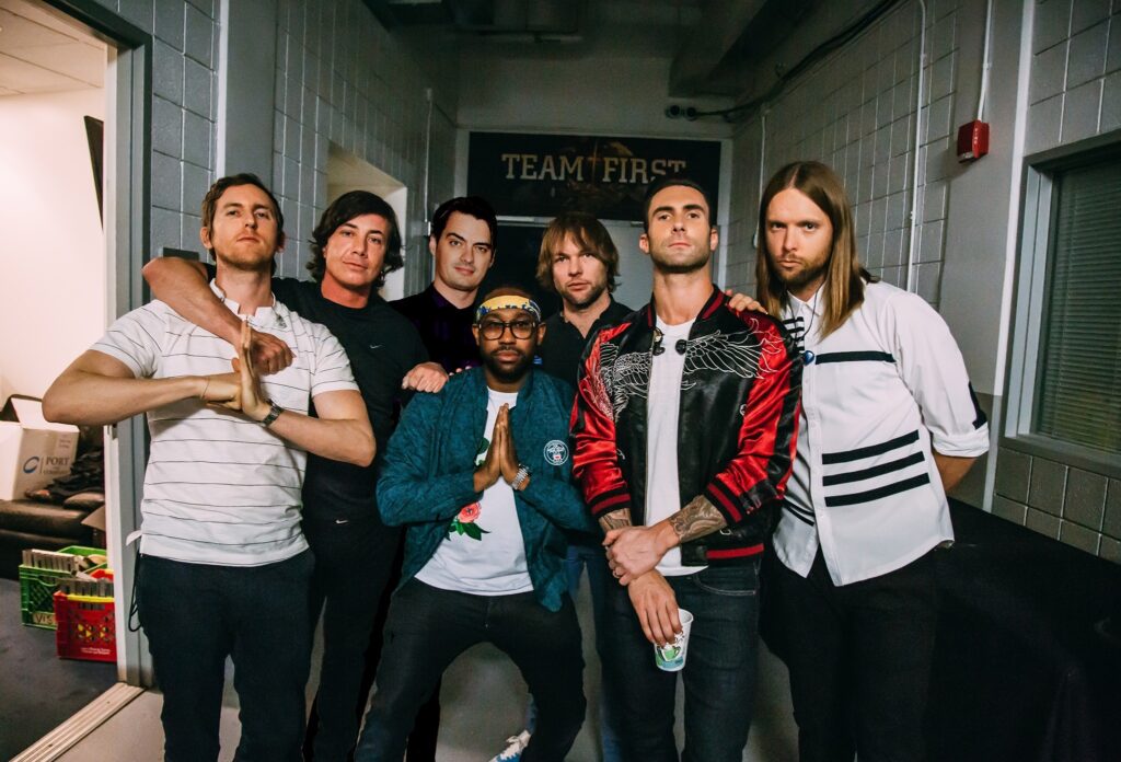 Pó de café regional e toalhas pretas: as exigências do Maroon 5 para o show em São José do Rio Preto