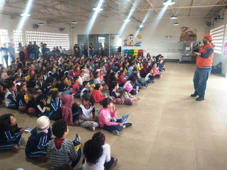 Marília intensifica prevenção às queimadas com campanha educativa nas escolas