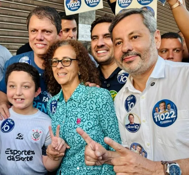 Governador Tarcísio e vice-prefeito Rogerinho reforçam parceria em agenda por Marília