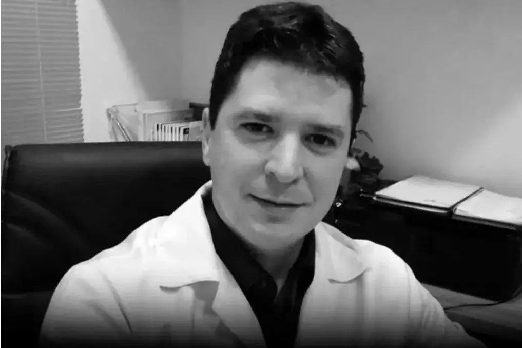 Forte impacto: médico morre por descarga elétrica em residência