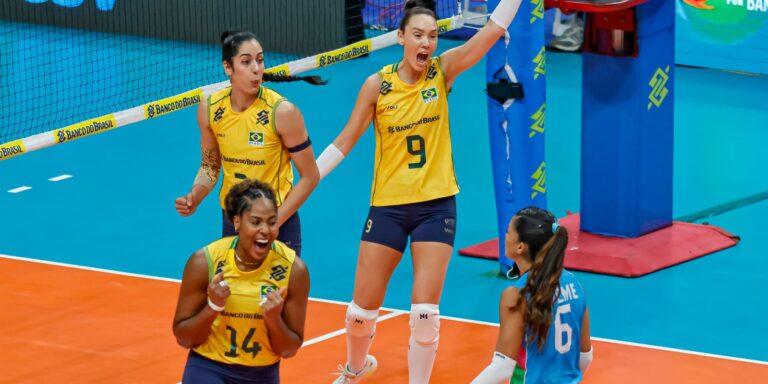 Vôlei feminino brasileiro garante vaga olímpica para Los Angeles 2028 com título invicto