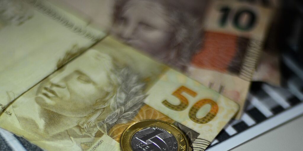 Atividade econômica: IBC-Br recua em julho, mas ano registra alta