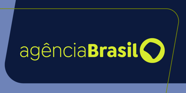 Flávia Saraiva conquista ouro nas assimétricas da Copa do Mundo de ginástica